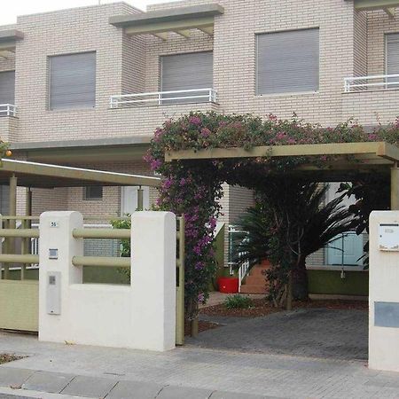 הוילה ל'אמפולה Casa Junto A La Playa Costa Dorada מראה חיצוני תמונה