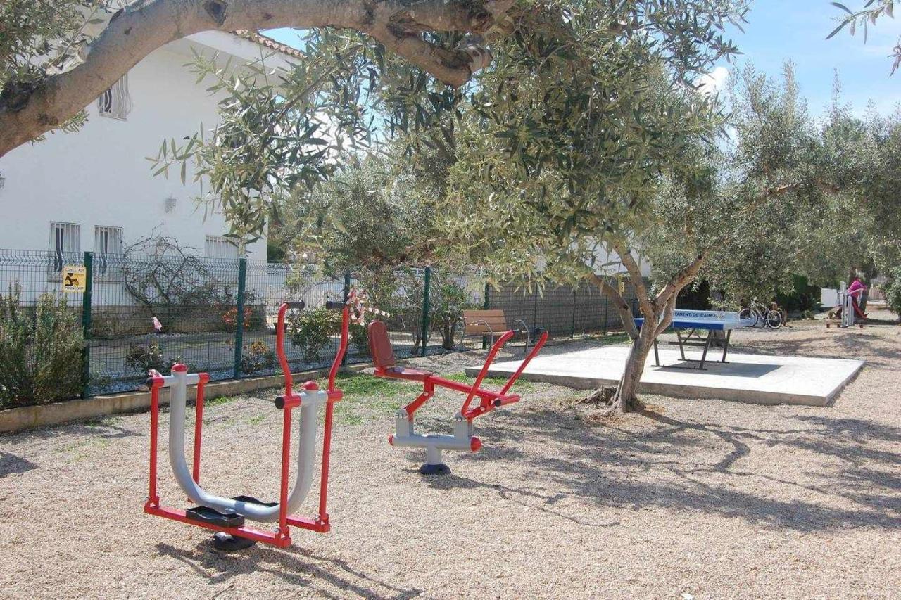 הוילה ל'אמפולה Casa Junto A La Playa Costa Dorada מראה חיצוני תמונה