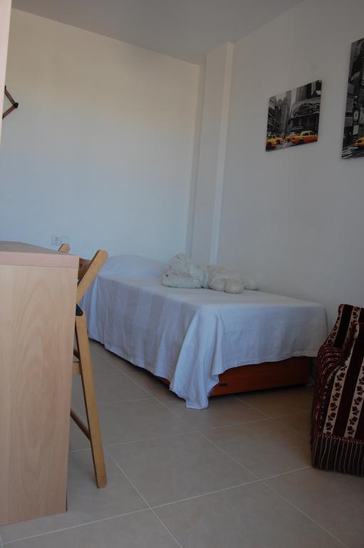 הוילה ל'אמפולה Casa Junto A La Playa Costa Dorada מראה חיצוני תמונה